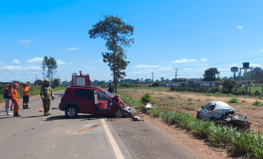 Batida frontal na BR-429 deixa dois mortos perto do Parque de Exposição, em Rondônia